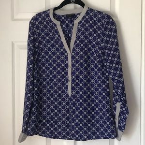 Banana Republic button down blouse